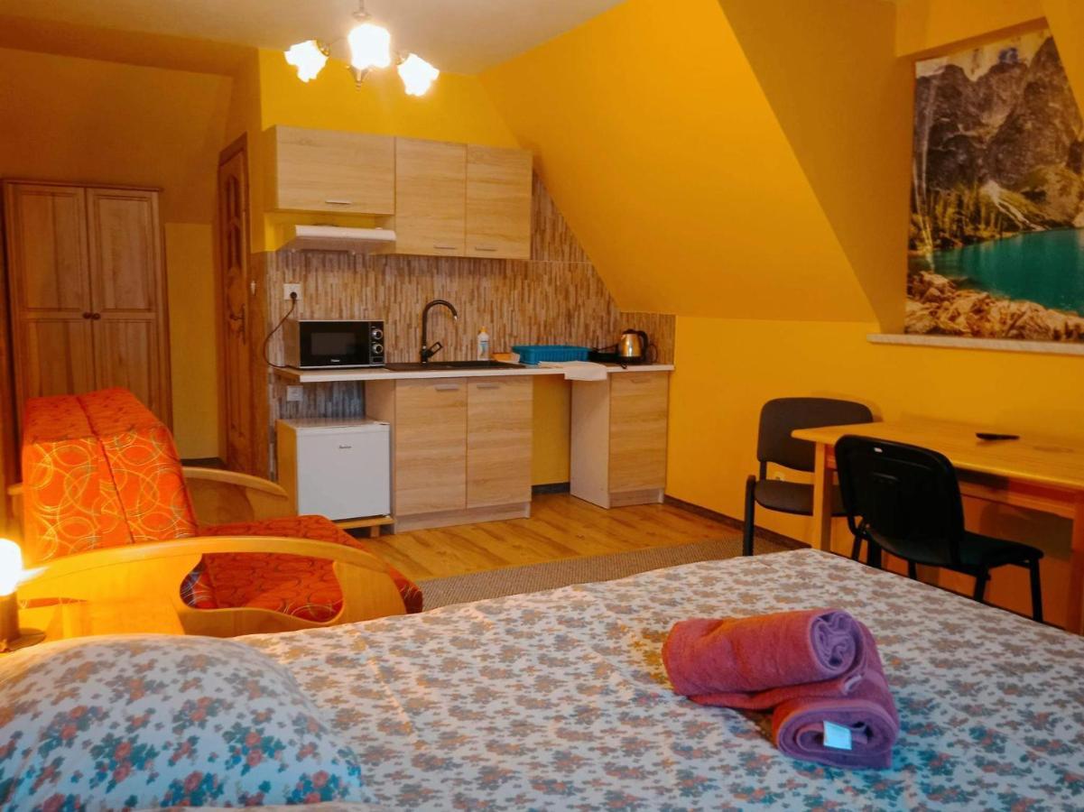 Apartamenty I Pokoje Goscinne Nowita Zakopane Exterior photo