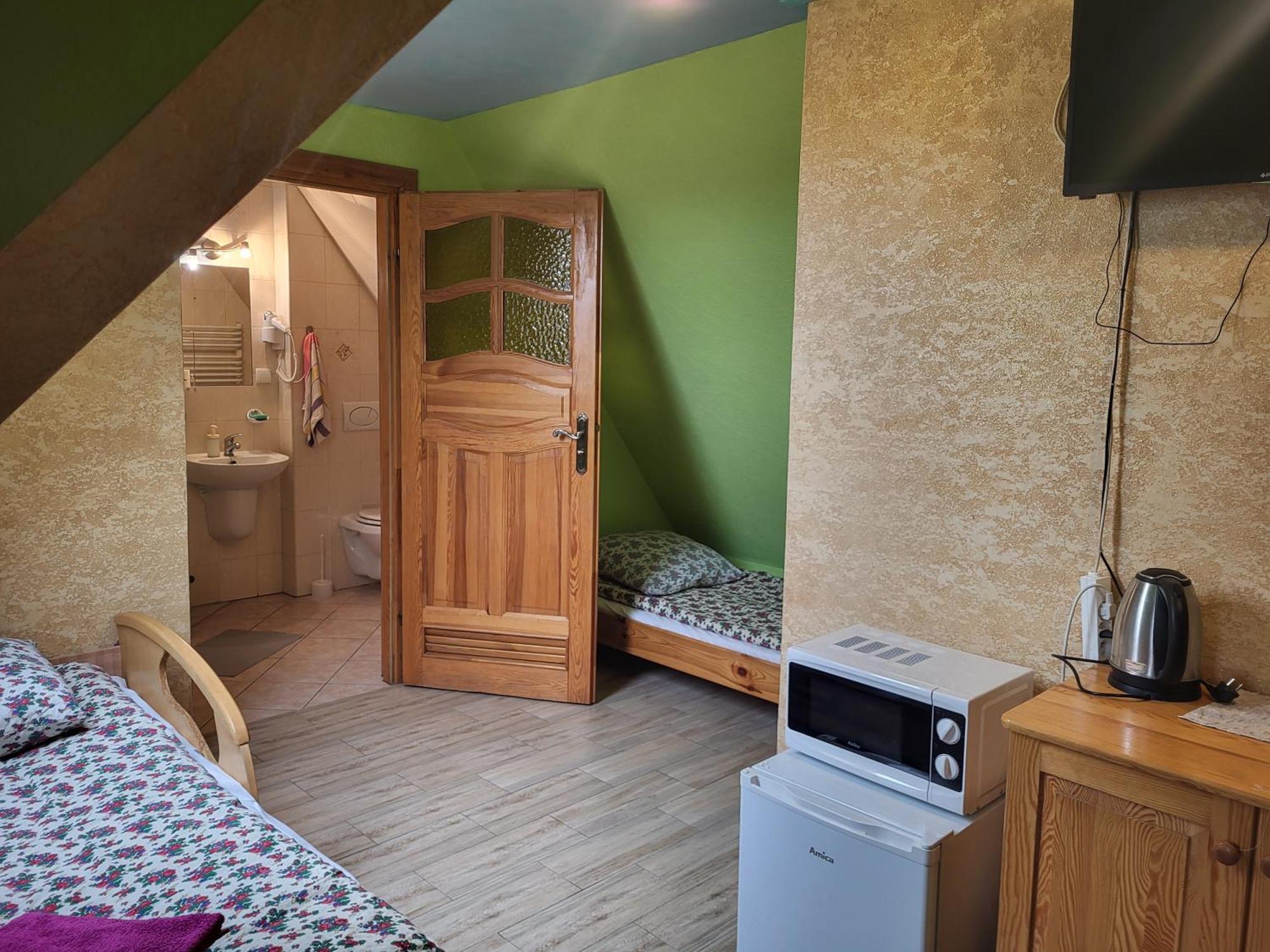 Apartamenty I Pokoje Goscinne Nowita Zakopane Room photo